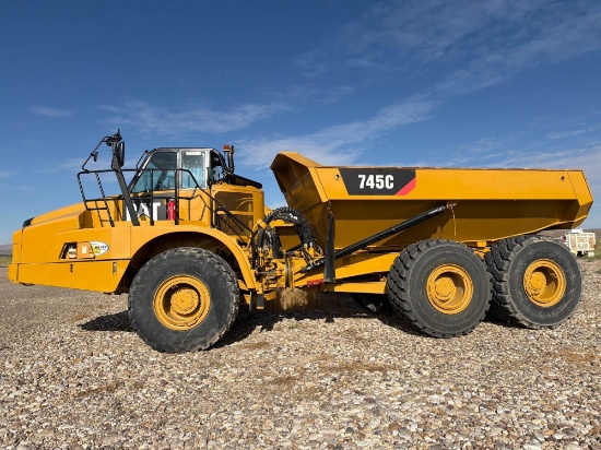 2016 CAT 745C ARTICULATED HAUL TRUCK SN:TFK008276x6, powered by Cat diesel engine, equipped with