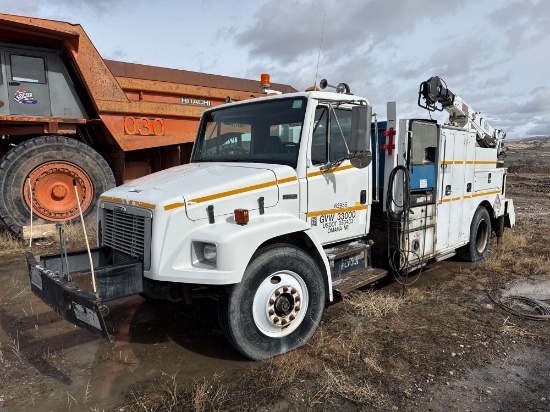 2003 FREIGHTLINER FL70 SERVICE TRUCK VN:1FVABTAK13HL71243 powered by Cat 3126 diesel engine,