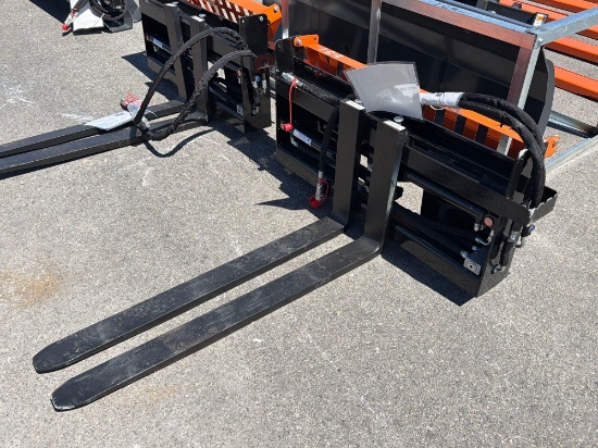 NEW WOLVERINE PFA-11-3300G 48IN. HYDRAULIC ADJUSTABLE PALLET FORKS SKID STEER ATTACHMENT
