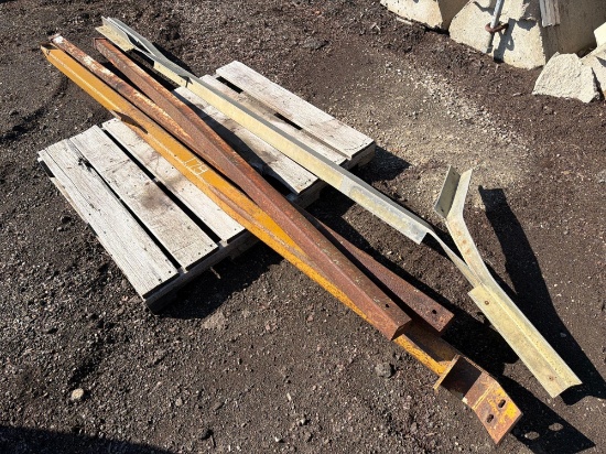(3) STEEL & (1) ALUMINUM BARS SUPPORT EQUIPMENT