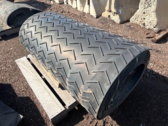 ROLL OF USED 48IN. CONVEYOR BELT CONVEYOR PART