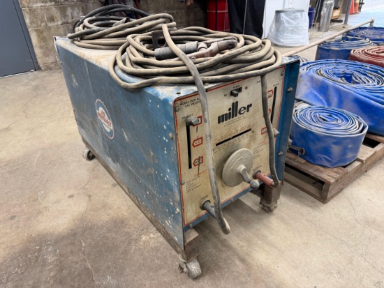 MILLER 250P AC/DC WELDER
