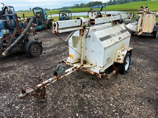 COLEMAN RITE LIGHT MH4000RL LIGHT PLANT powered by Kubota diesel engine, equipped with 4-1,000 watt