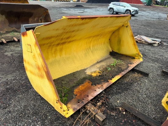 UNUSED CAT 3.75 YARD GP BUCKET RUBBER TIRED LOADER ATTACHMENT fits Cat 950G, quick coupler.