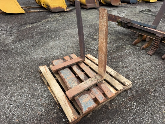 42IN. FORKS RUBBER TIRED LOADER ATTACHMENT
