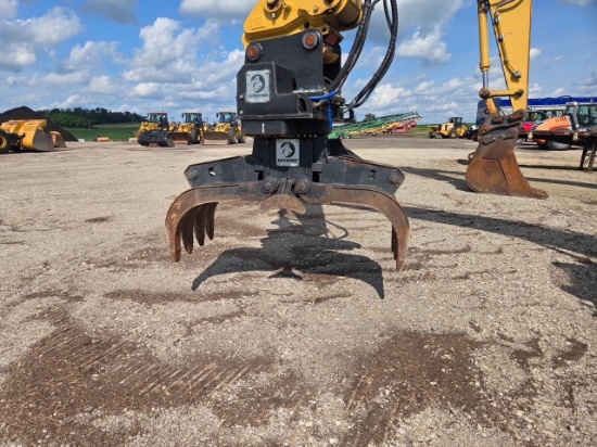 ROTOBEC MDL 3045R43 HYDRAULIC ROTATING 7-TYNE GRAPPLE SN:10213000-1-1-2 equipped with Rotobec super