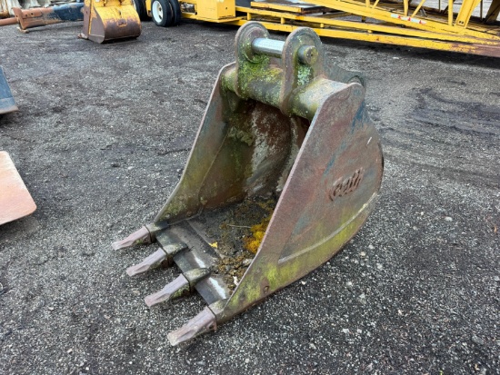 GEITH 36IN. DIGGING BUCKET EXCAVATOR BUCKET