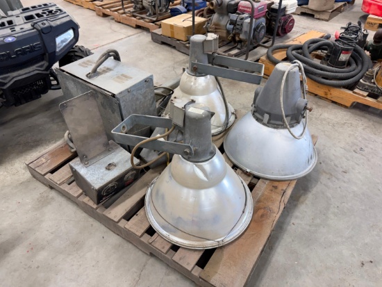 (3) LIGHT PLANT LIGHTS SUPPORT EQUIPMENT