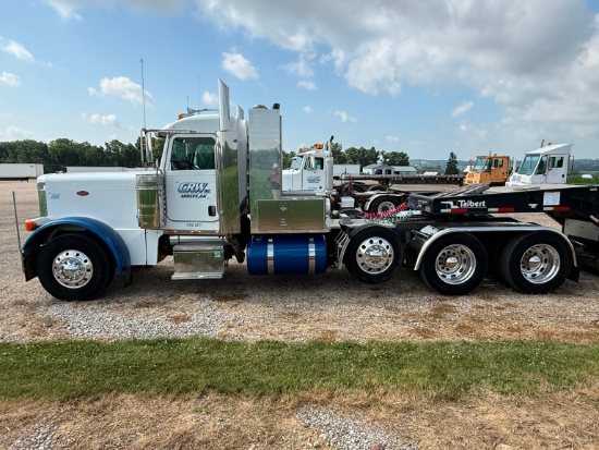 2006 PETERBILT 379 TRUCK TRACTOR VN:1XP5DB9X76N640433 powered by Cat C15 diesel engine(SN:MXS47251),