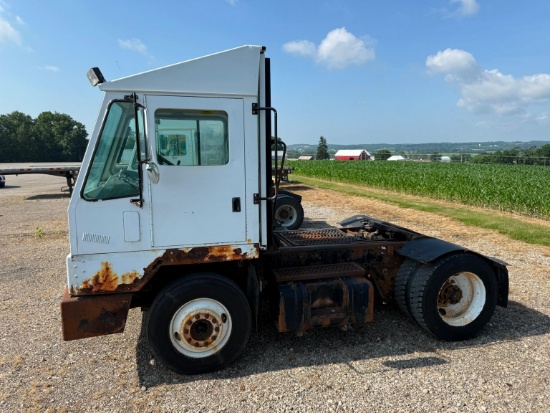 2004 OTTAWA YARD HORSE SN:309135 powered by Cummins diesel engine, equipped with automatic
