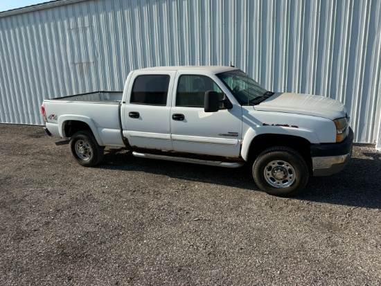 2003 CHEVY SILVERADO 2500HD PICKUP TRUCK VN:1GCHK23143F191985 4x4, powered by Duramax diesel engine,