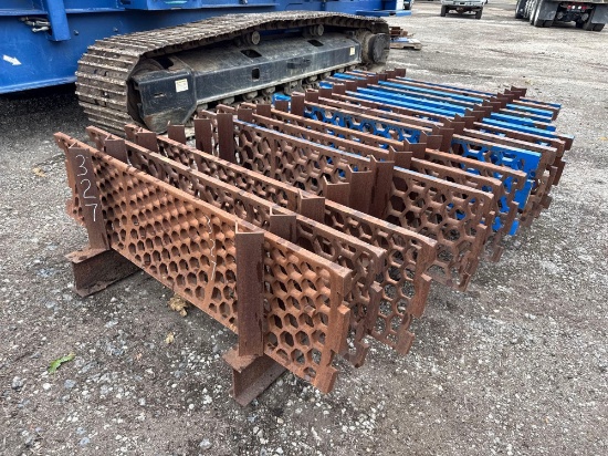 ASSORTED SIZE SCREENS FOR THE PETERSON GRINDER