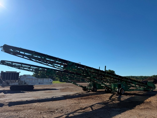MCCLOSKEY S36X80 RADIAL STACKING CONVEYOR CONVEYORS & STACKER SN:13181 powered by Perkins diesel