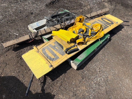"Oversize Load" Sign With Set Of Tail Lights & Cable Support Equipment