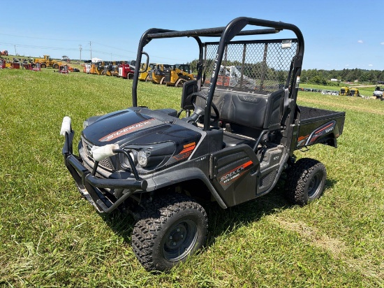 NEW UNUSED KUBOTA RTVXG850GLAS2-A UTILITY VEHICLE VN:ASKH1RGNVPG051750 4x4, powered by gas engine,