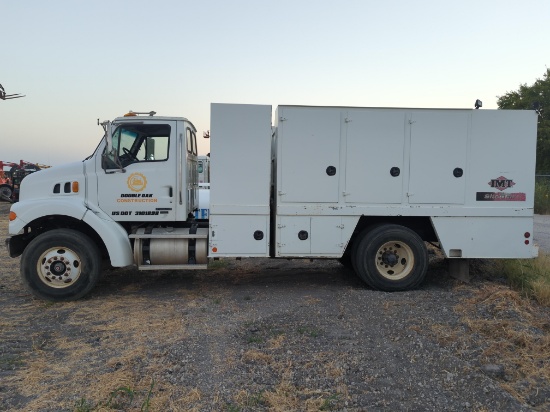 2007 STERLING L7500 FUEL/LUBE TRUCK VN:64871 powered by Mercedes 7.3L diesel engine, 280hp, equipped