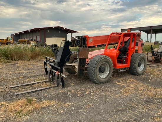 SKYTRAK 10054 TELESCOPIC FORKLIFT SN:160091989 4x4, powered by diesel engine, equipped with OROPS,