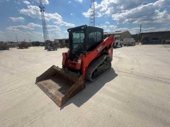2023 KUBOTA SVL75-2 RUBBER TRACKED SKID STEER SN:KBCZ052CEP1B74530 powered by Kubota diesel engine,