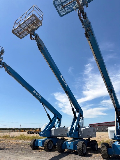 GENIE S-80X BOOM LIFT SN:12729 4x4, powered by diesel engine, equipped with 80ft. Platform height,