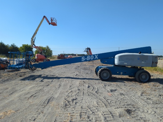 GENIE S-80X BOOM LIFT SN:S80X14-11980 4x4, powered by diesel engine, equipped with 80ft. Platform