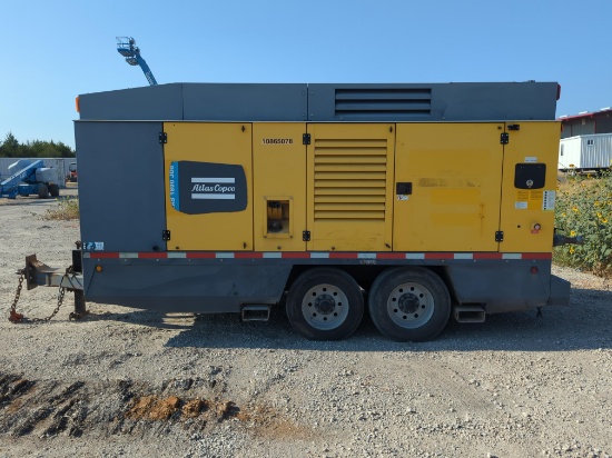 ATLASCOPCO XAS1800 JD7 T4F AIR COMPRESSOR SN:HOP091310 powered by John Deere diesel engine, equipped