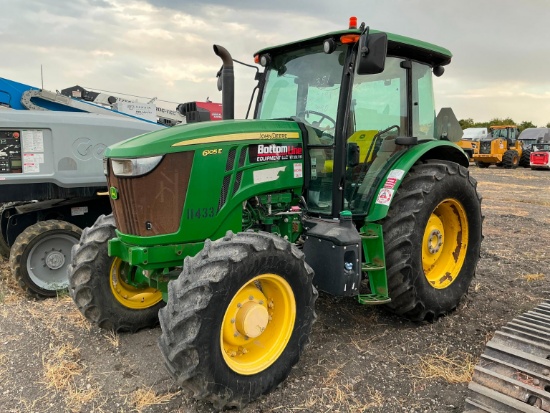 2020 JOHN DEERE 6105E AGRICULTURAL TRACTOR SN:EKL0012191 MFWD, powered by John Deere diesel engine,