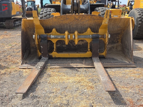 Forks Rubber Tired Loader Attachment