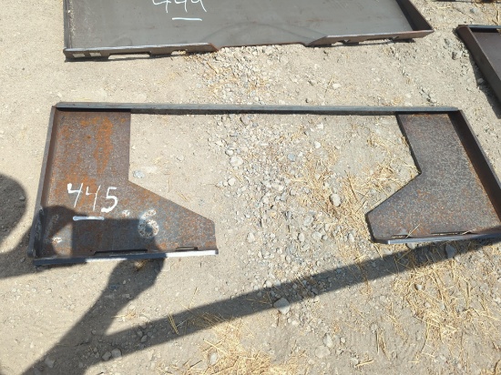 NEW WOLVERINE QMP1-16-10T 3/8IN. QUICK TACH CUT-OUT MOUNT PLATE SKID STEER ATTACHMENT