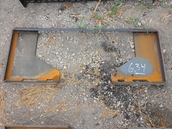 NEW WOLVERINE QMP1-16-10T 3/8IN. QUICK TACH CUT-OUT MOUNT PLATE SKID STEER ATTACHMENT
