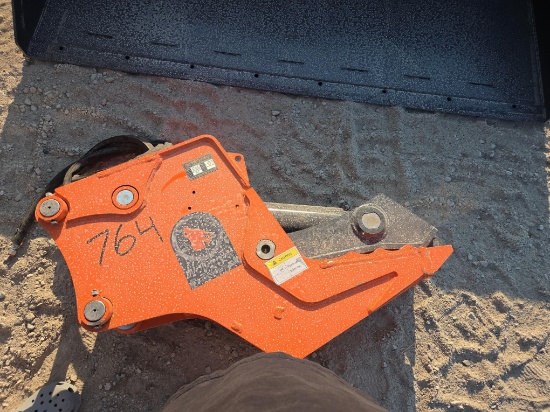 NEW EHP-11-8T HYDRAULIC CLAMP SKID STEER ATTACHMENT