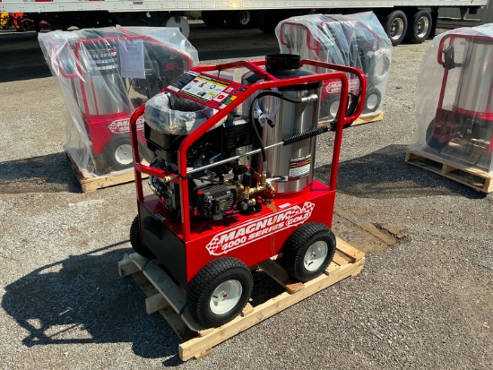 NEW EASY KLEEN MAGNUM GOLD PRESSURE WASHER powered by gas engine, equipped with 4000PSI, 12Volt,