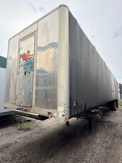 2017 FONTAINE REVOLUTION 52 FLATBED TRAILER VN:13N14820XH1522737 equipped with 48ft. X 102in.