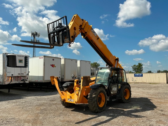 JCB 512-56 TELESCOPIC FORKLIFT SN:2734578 4x4, powered by diesel engine, equipped with EROPS, air,