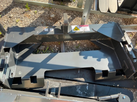 NEW WOLVERINE PT-16-02C 3PT HITCH ADAPTER SKID STEER ATTACHMENT