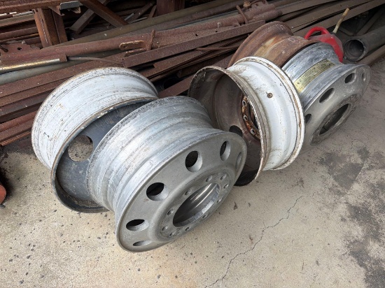(5) TRUCK RIMS SUPPORT EQUIPMENT