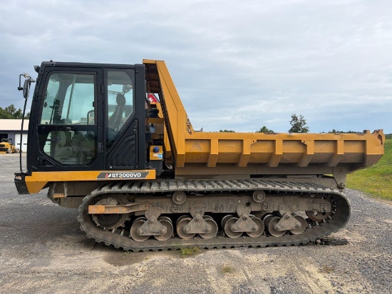 2018 MOROOKA MST3000VD CRAWLER CARRIER SN:A3003075 powered by Cummins QSL9 diesel engine, equipped