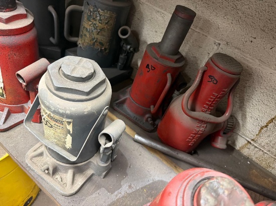 (3) 20 Ton Hydraulic Jacks Support Equipment