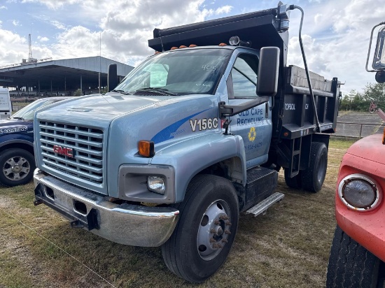 2005 GMC V156C DUMP TRUCK VN:530443 powered by diesel engine, equipped with automatic transmission,