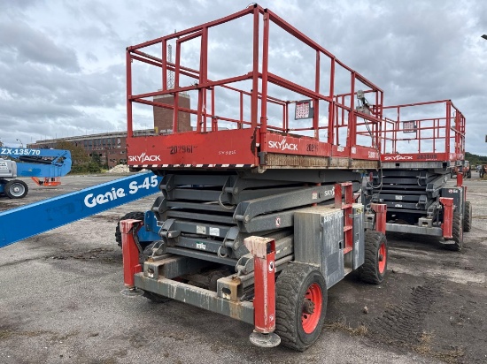 SKYJACK SJ8841RT SCISSOR LIFT SN:1825 4x4, powered by diesel engine, equipped with 41ft. Platform