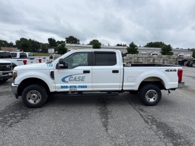 2019 FORD F350XL PICKUP TRUCK VN:1FT8W3B64KEC82685 4x4, powered by 6.2L gas engine, equipped with