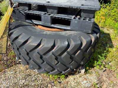 (1) Used 20.5r25 Tire Mounted Tires, New & Used