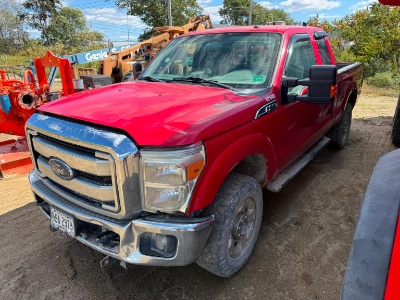 2015 FORD F250XLT PICKUP TRUCK VN:1FT7X2B65FEB28155 powered by 6.2L gas engine, equipped with