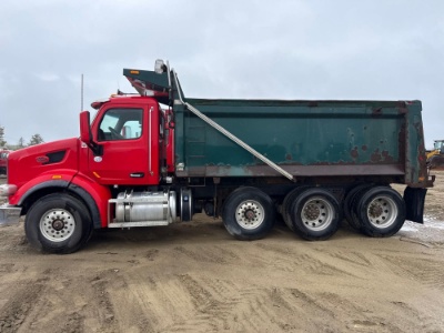 2017 PETERBILT T567 DUMP TRUCK VN:1NPCXPEXXHD411992 powered by Paccar MX-13 diesel engine, 455hp,