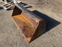 GP/EDGE FRONT BUCKET TRACTOR ATTACHMENT