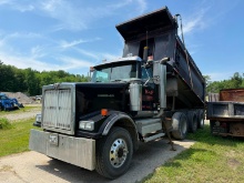 2006 WESTERN STAR W4900SF DUMP TRUCK VN:5KKMAEDE86PV56959 powered by Cat C13 diesel engine, equip...