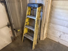 HUSKY, COSCO STAIR STEP SUPPORT EQUIPMENT