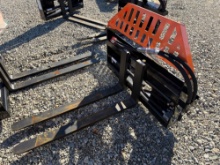NEW WOLVERINE PFA-11-3300G 48IN. HYDRAULIC ADJUSTABLE PALLET FORKS SKID STEER ATTACHMENT