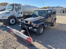 2005 JEEP SPORT UTILITY VEHICLE VN:367084 powered by gas engine, equipped with Blizzard snow plow.