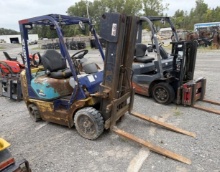 KOMATSU FORKLIFT SN:559219A powered by LP engine, equipped with OROPS, 4,000lb lift capacity. LP