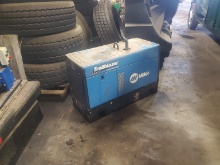 MILLER 325 TRAIL BLAZER WELDER